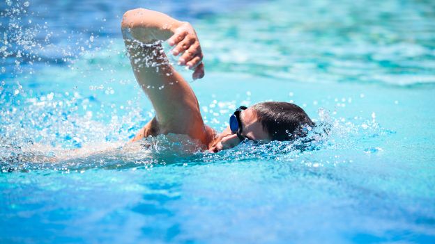 allenamento nuoto stile libero per corsi di sub